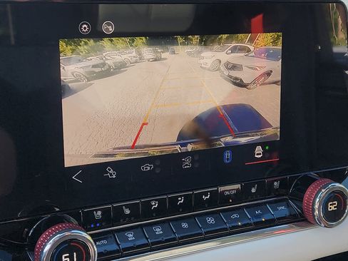 Used 2024 GMC Canyon AT4X image 18