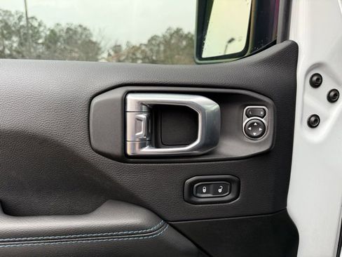 Used 2021 Jeep Wrangler Unlimited Rubicon 4xe w/ Steel Bumper Group image 13