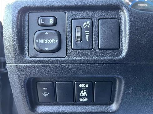 Used 2014 Toyota 4Runner Trail Premium image 21