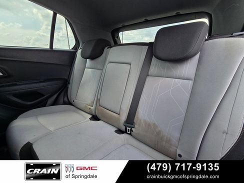 Used 2019 Chevrolet Trax LT AWD/4WD image 25