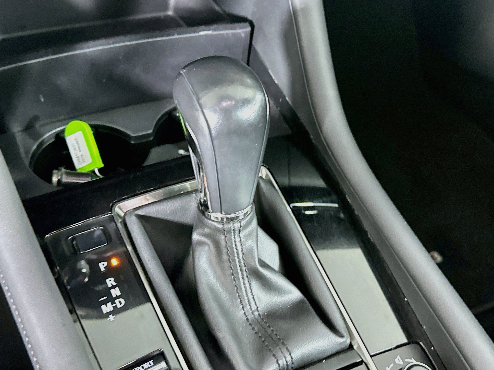 Used 2019 MAZDA MAZDA3 Sedan w/ Preferred Package FWD image 25