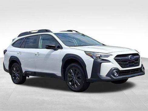 Used 2025 Subaru Outback Onyx Edition w/ Popular Package #2 AWD/4WD image 1