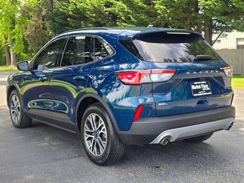 Used 2020 Ford Escape SEL FWD image 4
