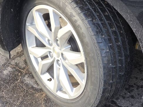 Used 2019 Chevrolet Impala LT w/ LT Convenience Package image 7