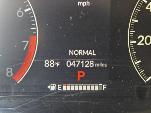 Certified 2024 Honda HR-V LX image 21