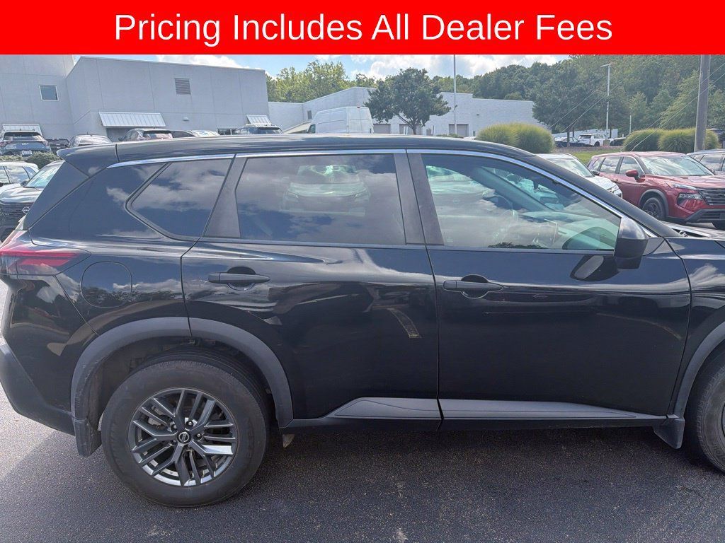 Used 2021 Nissan Rogue S AWD/4WD image 5