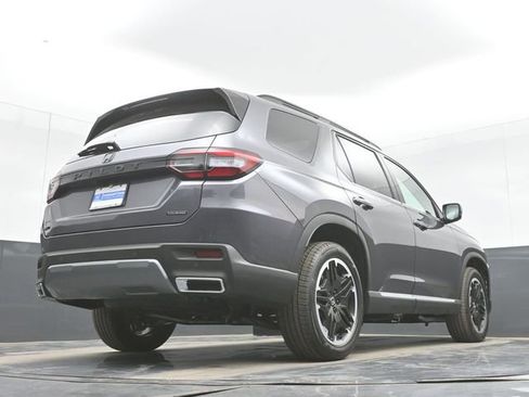 New 2026 Honda Pilot Touring image 51