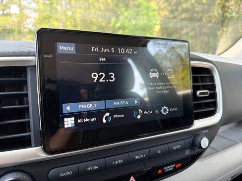 New 2026 Hyundai Venue SEL FWD image 23