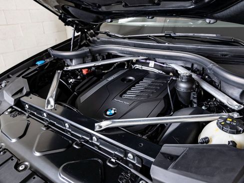 Used 2023 BMW X6 xDrive40i w/ M Sport Package image 35