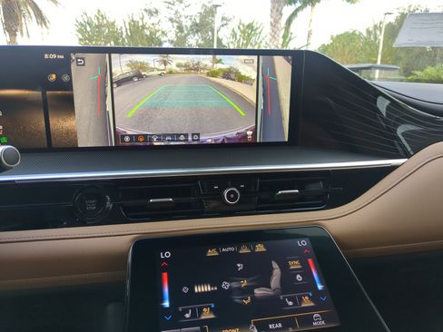 New 2026 INFINITI QX80 Luxe image 22