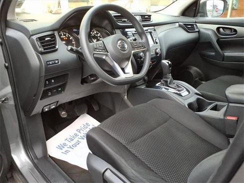 Used 2021 Nissan Rogue Sport S image 12