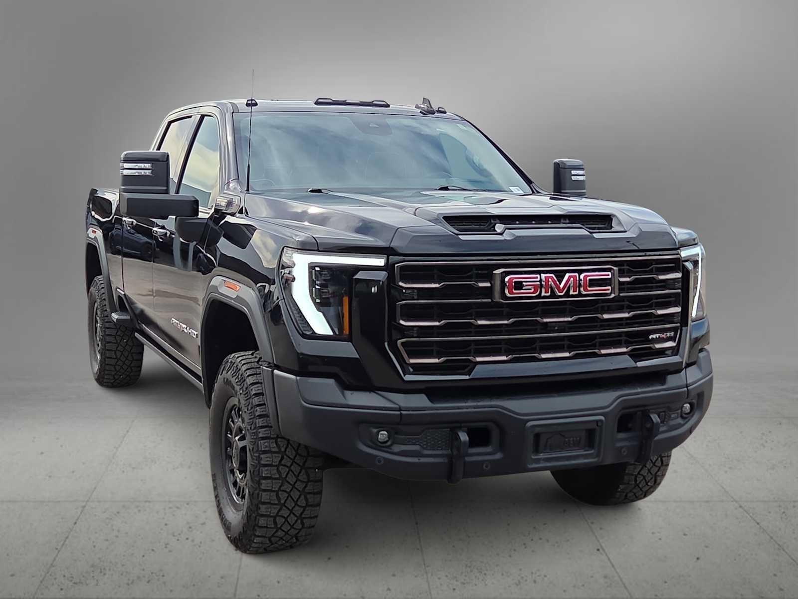 Used 2025 GMC Sierra 2500 AT4X w/ AT4X AEV Edition AWD/4WD image 3