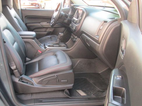 Used 2019 GMC Canyon All Terrain w/ Trailering Package image 15