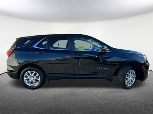 Used 2024 Chevrolet Equinox LT image 17