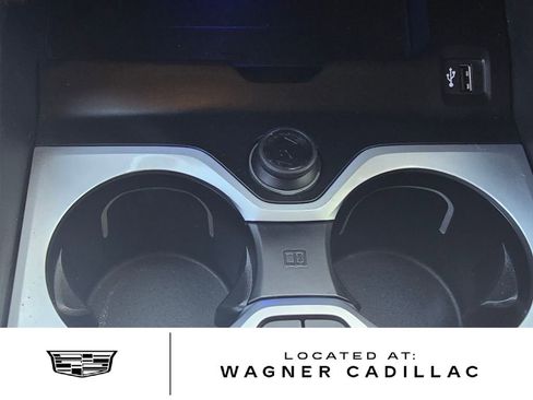 Used 2024 BMW X7 xDrive40i w/ Executive Package image 31