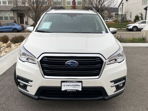 Used 2022 Subaru Ascent Touring image 9