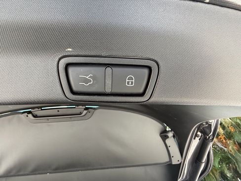 Used 2023 Alfa Romeo Stelvio Sprint RWD image 16