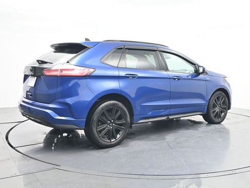 Used 2022 Ford Edge ST-Line w/ Cargo Accessory Package image 7