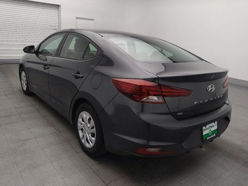 Used 2020 Hyundai Elantra SE FWD image 5