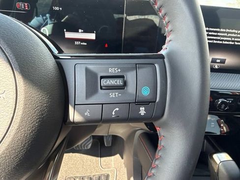 New 2025 Nissan Kicks Play S FWD image 26