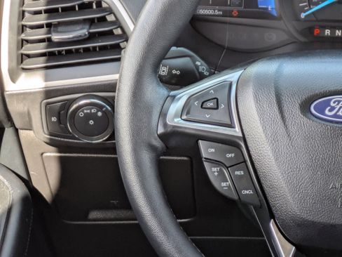 Used 2022 Ford Edge SEL w/ Sport Appearance Package image 23