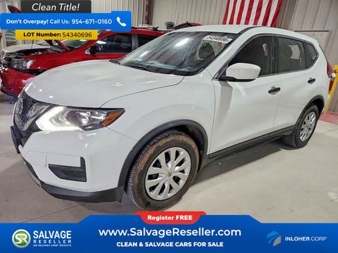 Used 2017 Nissan Rogue S FWD image 1
