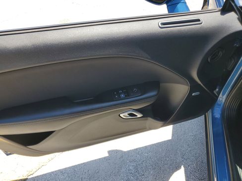 Used 2023 Dodge Challenger R/T w/ Shaker Package image 10