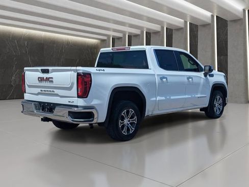 Used 2025 GMC Sierra 1500 SLT AWD/4WD image 6