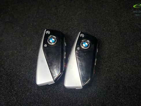 Used 2023 BMW i7 xDrive60 AWD/4WD image 78