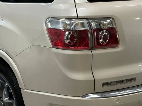 Used 2011 GMC Acadia Denali AWD/4WD image 12