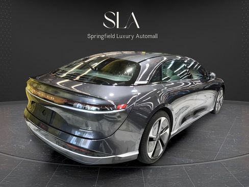 Used 2024 Lucid Air Touring image 3