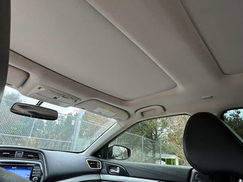 Used 2017 Nissan Maxima 3.5 SL image 28