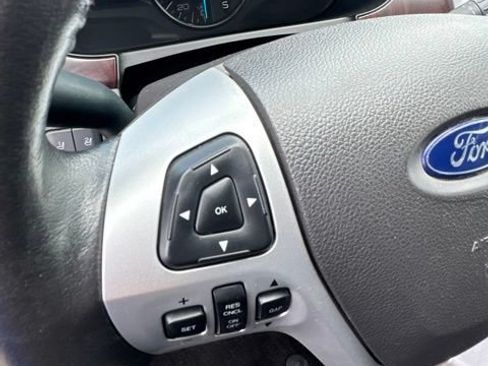 Used 2013 Ford Edge Limited AWD/4WD image 18