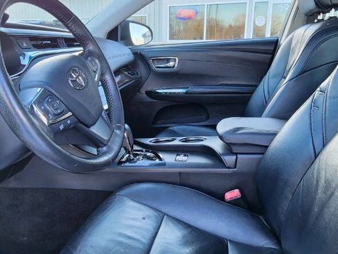 Used 2013 Toyota Avalon XLE Premium image 16