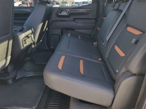 Used 2022 GMC Sierra 1500 AT4 w/ Sierra Safety Plus Package image 8