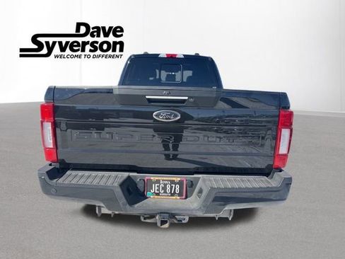 Certified 2022 Ford F250 Lariat w/ Black Appearance Package image 4