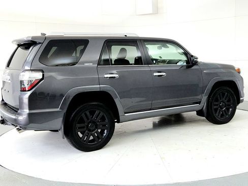 Used 2022 Toyota 4Runner Limited AWD/4WD image 4
