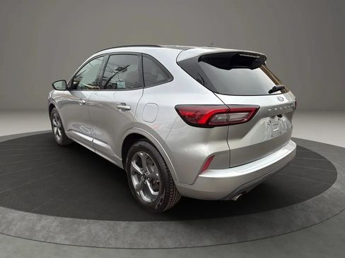Used 2023 Ford Escape ST-Line FWD image 7