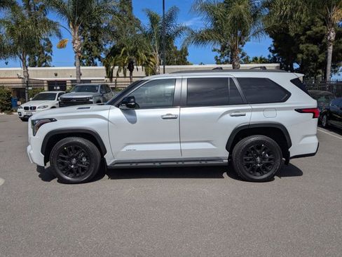 Used 2026 Toyota Sequoia Limited w/ Tow Technology Package image 9