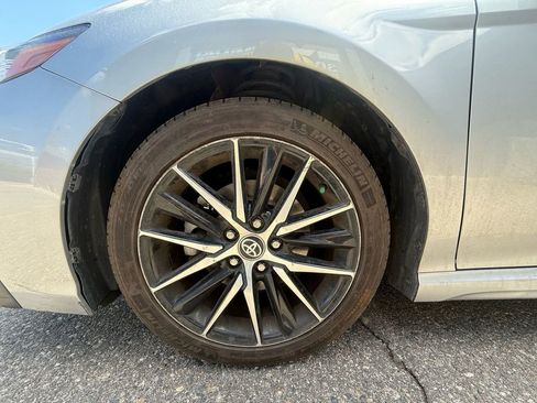Used 2022 Toyota Camry SE FWD image 27