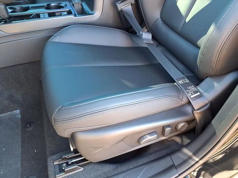 New 2026 Subaru Outback Premium image 17