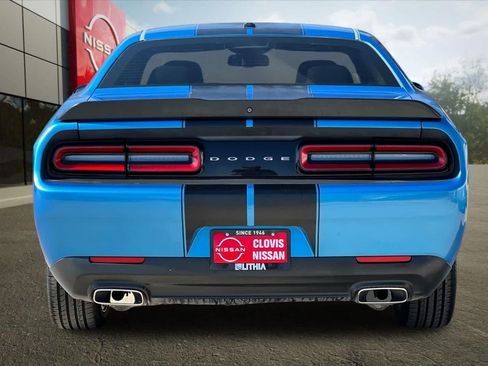 Used 2018 Dodge Challenger SXT w/ Blacktop Package RWD image 8