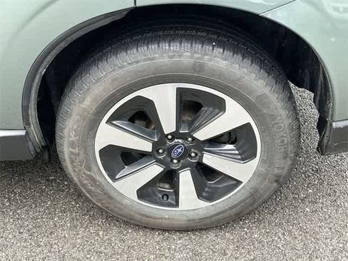 Used 2017 Subaru Forester 2.5i Limited w/ Popular Package #1 image 5