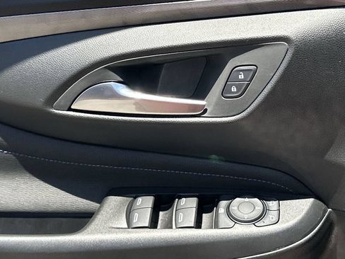 Used 2026 Buick Envista Sport Touring w/ Convenience I Package FWD image 23