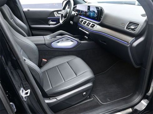 Used 2022 Mercedes-Benz GLS 450 4MATIC image 30