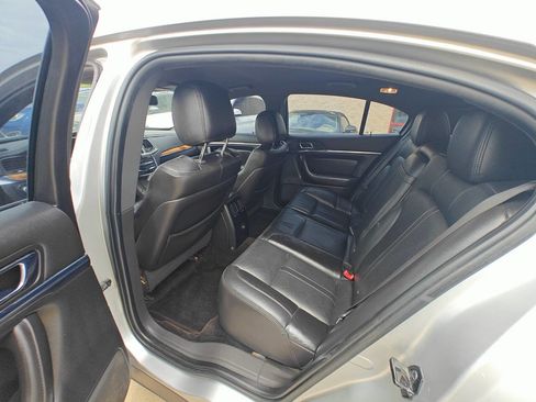 Used 2013 Lincoln MKS FWD image 12