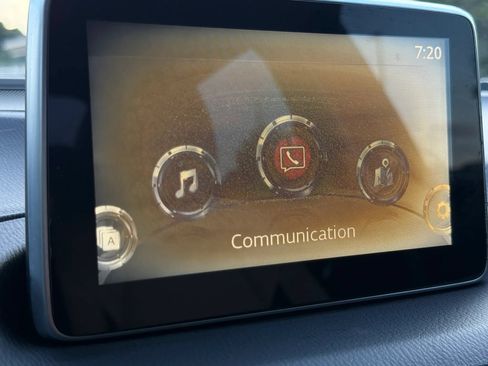 Used 2014 MAZDA MAZDA3 s Grand Touring FWD image 28