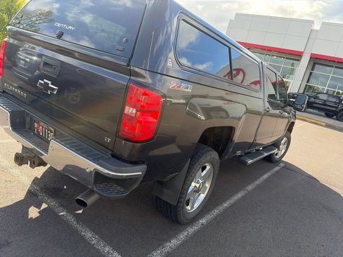 Used 2015 Chevrolet Silverado 2500 LT w/ LT Convenience Package AWD/4WD image 5