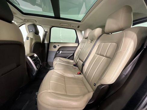 Certified 2022 Land Rover Range Rover Sport HSE Silver Edition image 25