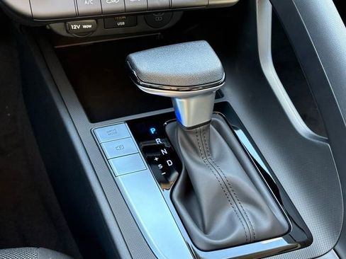 New 2026 Hyundai Elantra SE FWD image 12